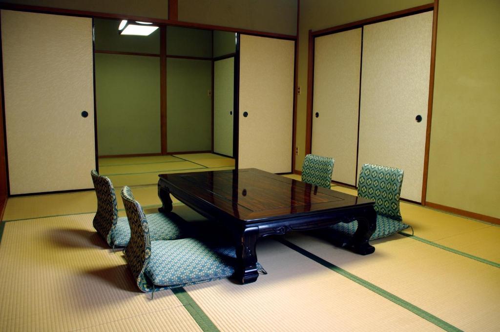 Kamata Hotel ยูกาวาระ ห้อง รูปภาพ